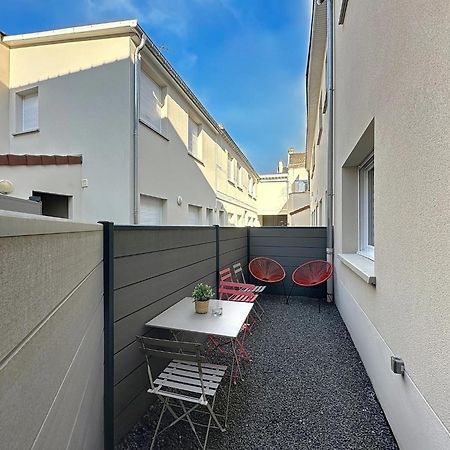 Appartamento Le Sacré - CENTRE - Cour privative - WIFI Reims Esterno foto